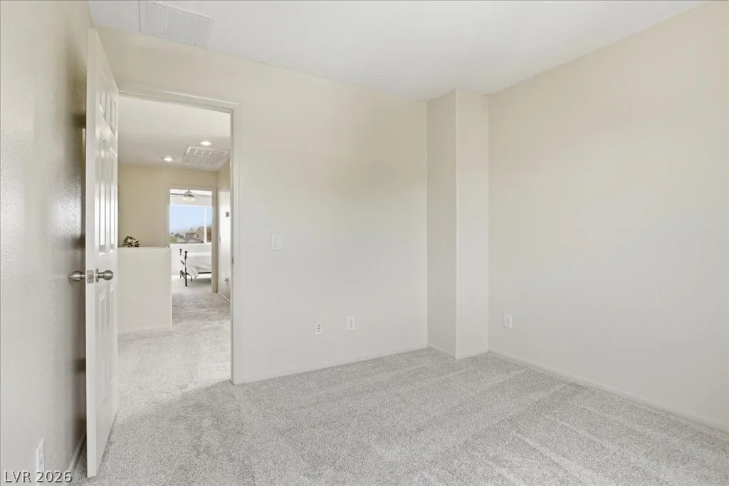 8104 Loma Del Ray, Las Vegas, NV 89131