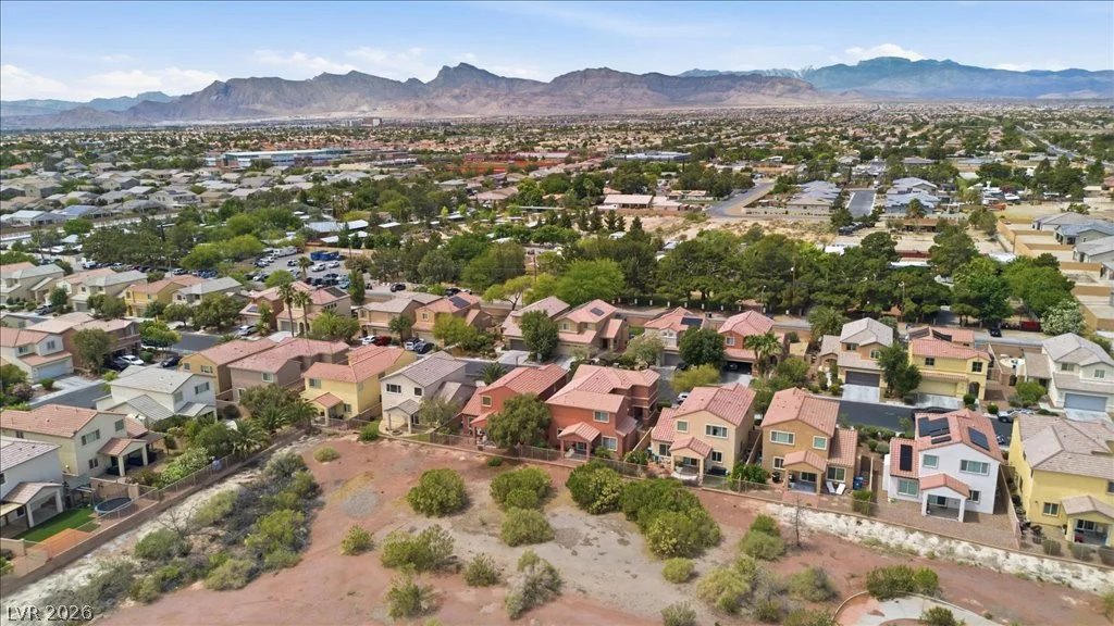 8104 Loma Del Ray, Las Vegas, NV 89131