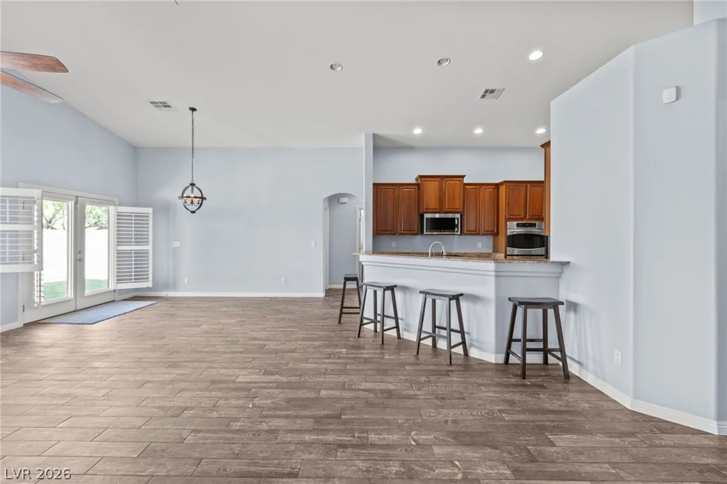 6414 White Tiger, Las Vegas, NV 89130