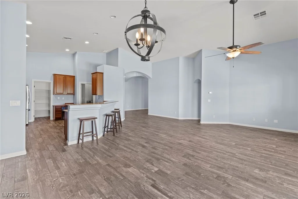 6414 White Tiger, Las Vegas, NV 89130