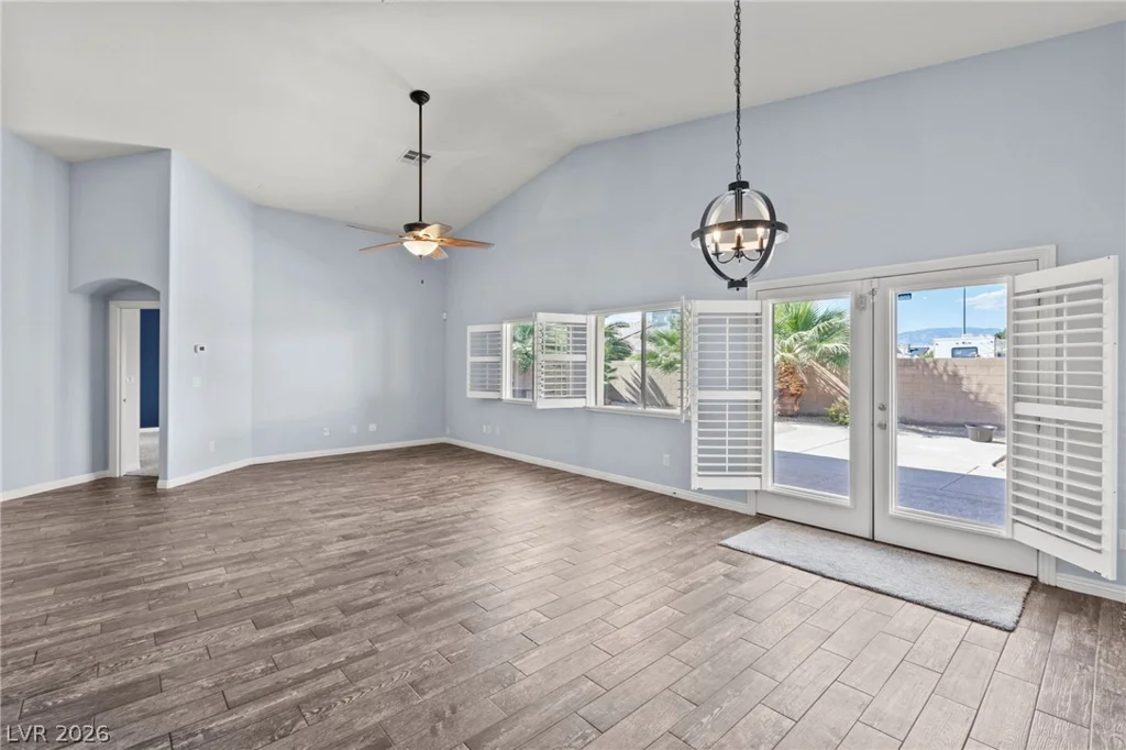 6414 White Tiger, Las Vegas, NV 89130