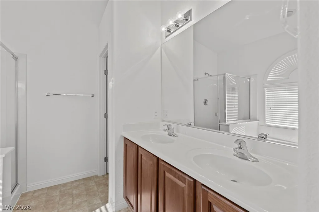 6414 White Tiger, Las Vegas, NV 89130