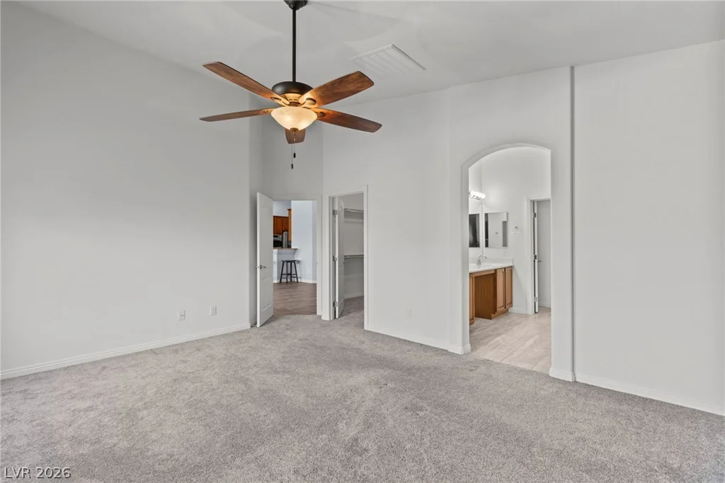 6414 White Tiger, Las Vegas, NV 89130