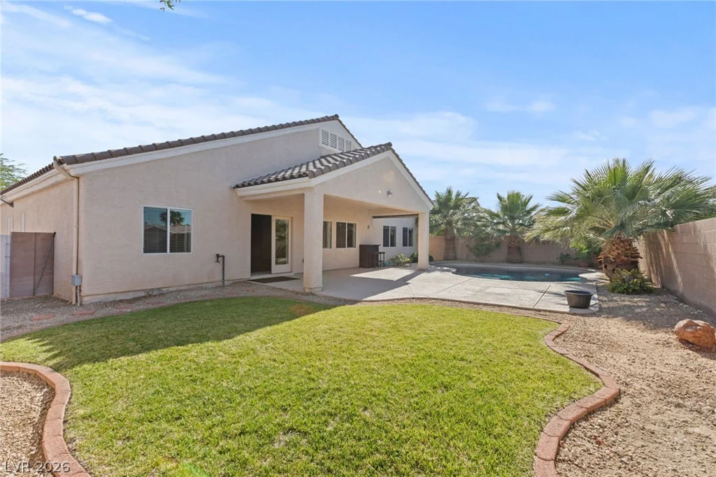 6414 White Tiger, Las Vegas, NV 89130