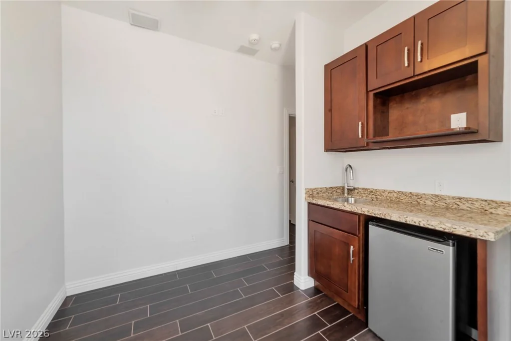 7132 Polita, Las Vegas, NV 89156