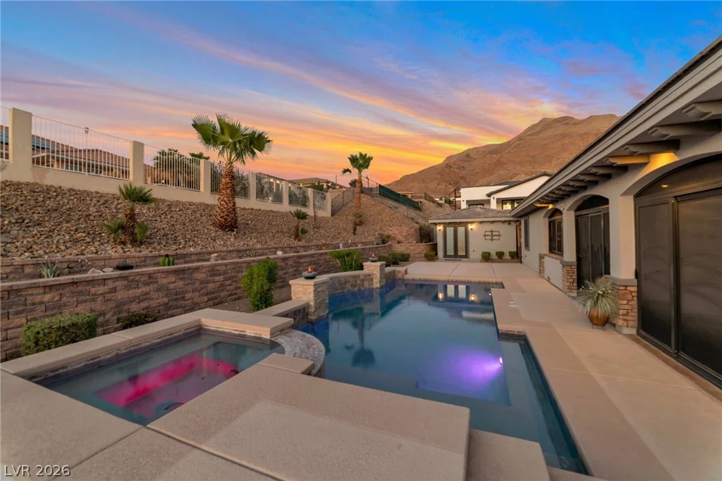 7132 Polita, Las Vegas, NV 89156