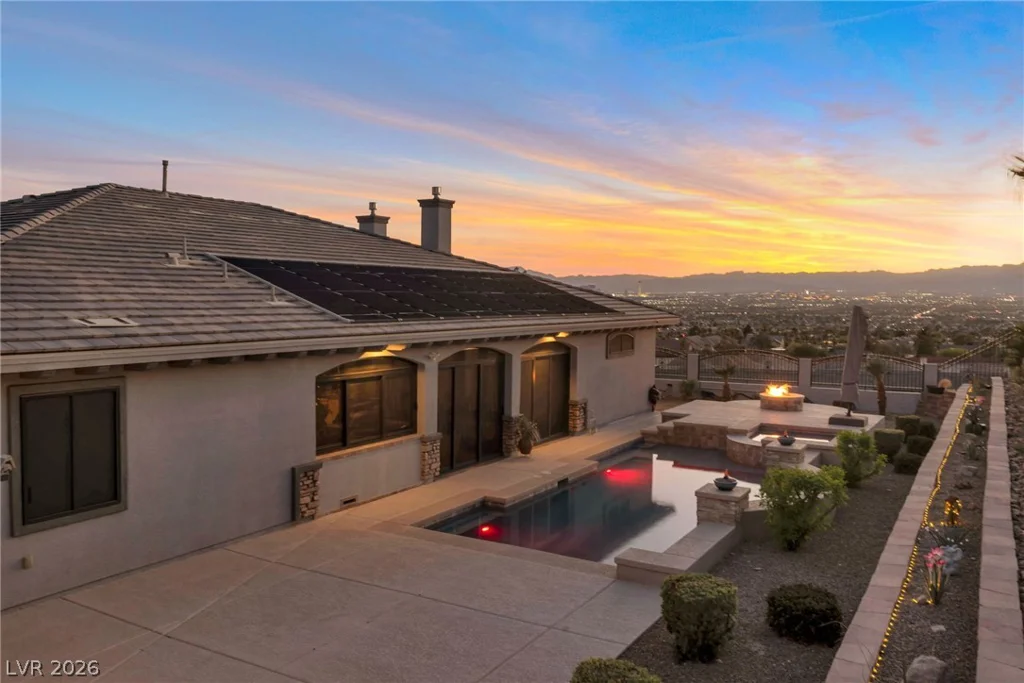 7132 Polita, Las Vegas, NV 89156