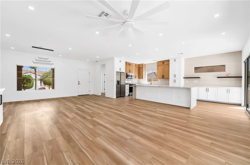 2537 Terrytown, Henderson, NV 89052