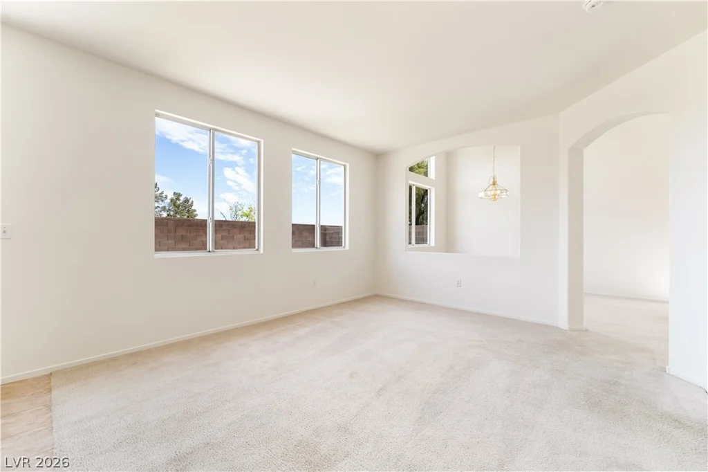 10208 Turin, Las Vegas, NV 89144