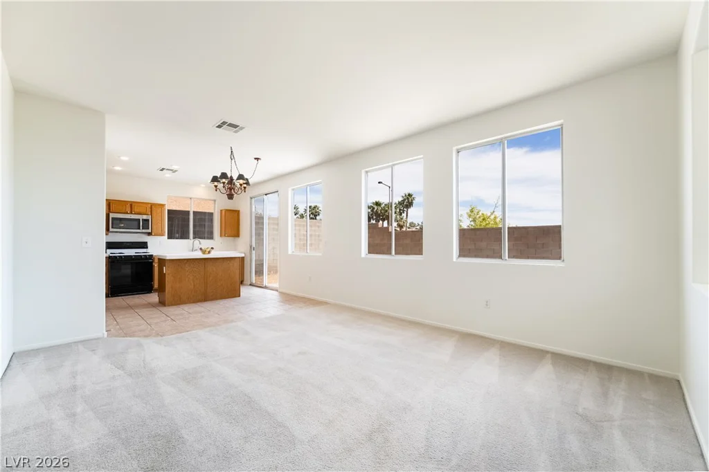 10208 Turin, Las Vegas, NV 89144