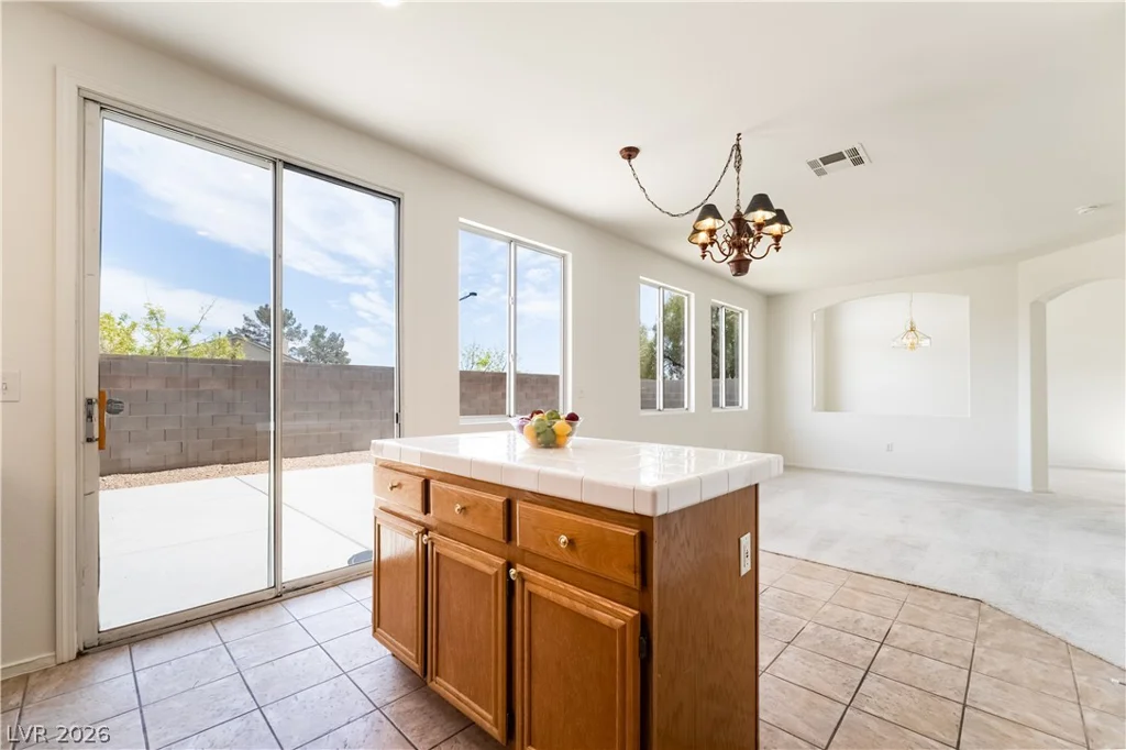 10208 Turin, Las Vegas, NV 89144