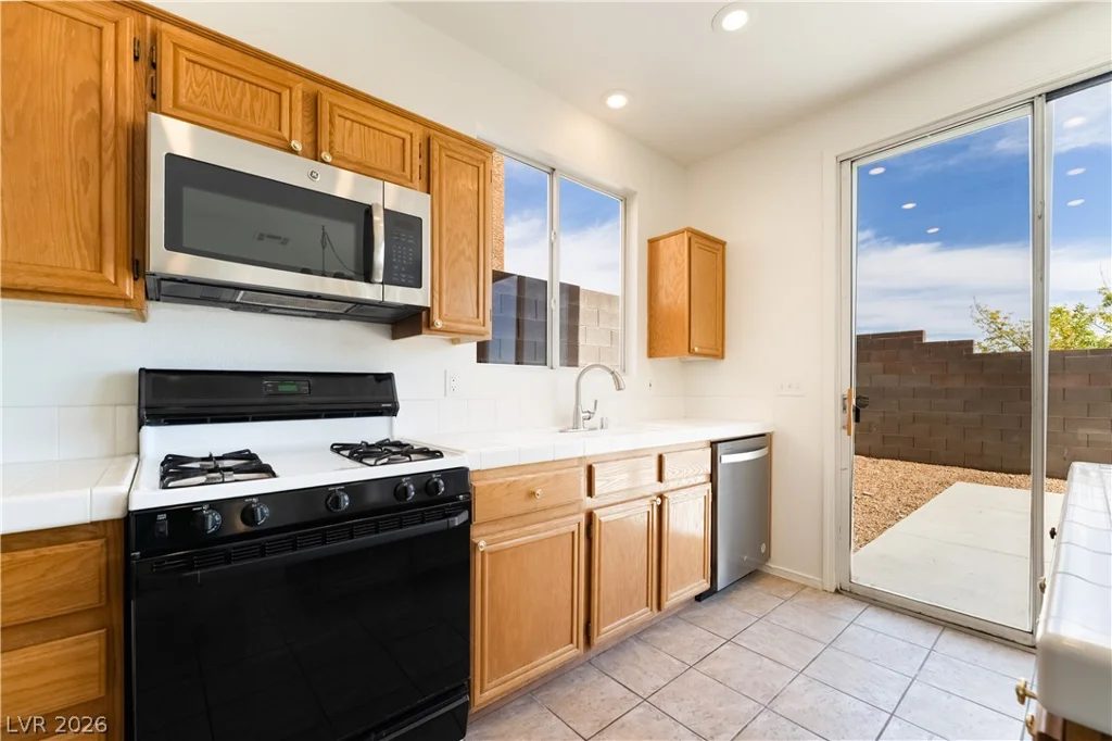 10208 Turin, Las Vegas, NV 89144