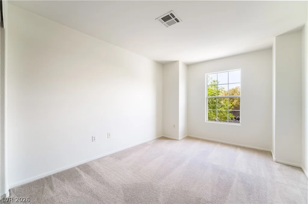 10208 Turin, Las Vegas, NV 89144