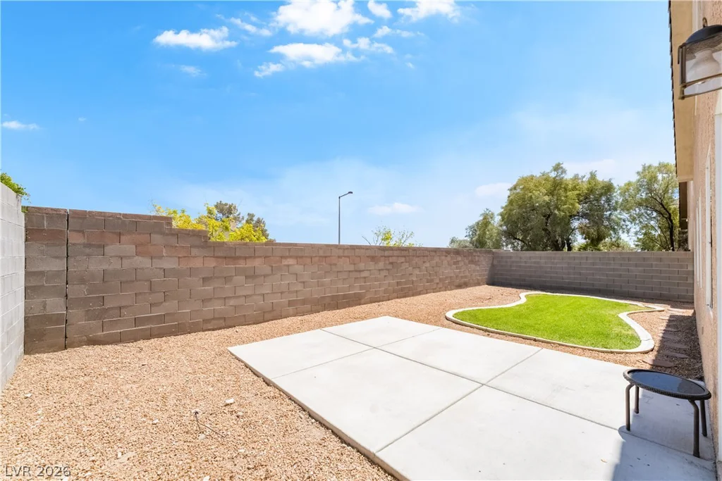 10208 Turin, Las Vegas, NV 89144