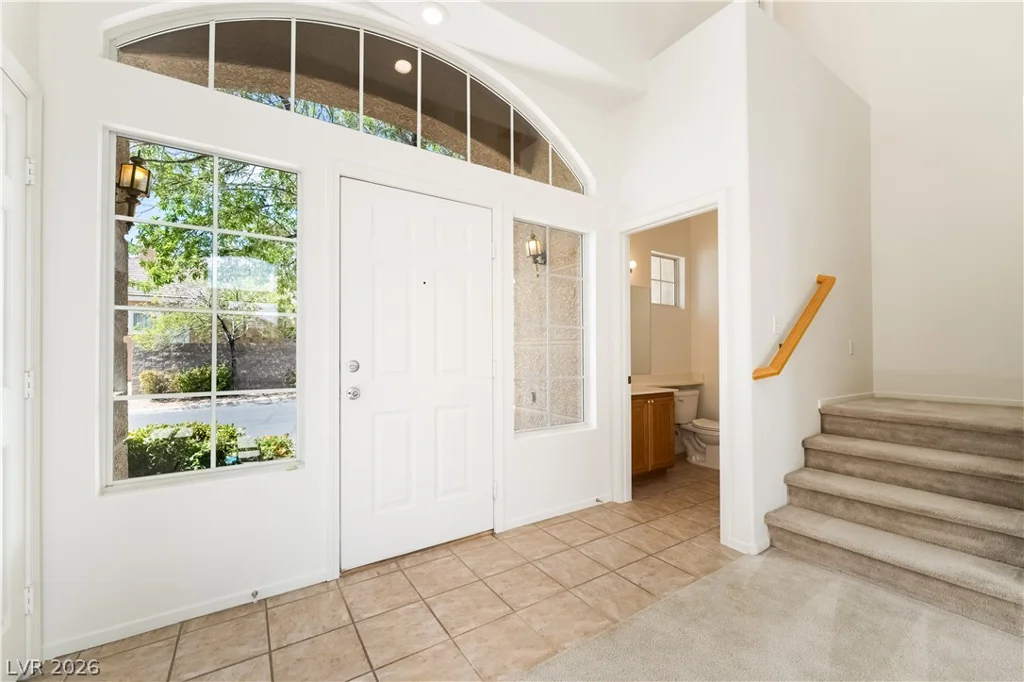 10208 Turin, Las Vegas, NV 89144