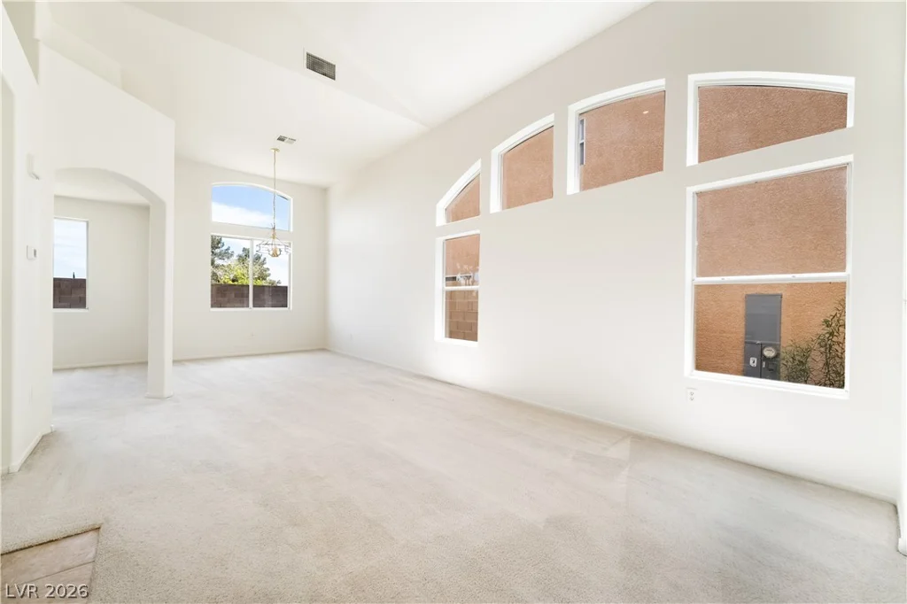 10208 Turin, Las Vegas, NV 89144