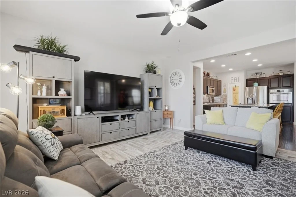 10315 Bush Mountain, Las Vegas, NV 89166