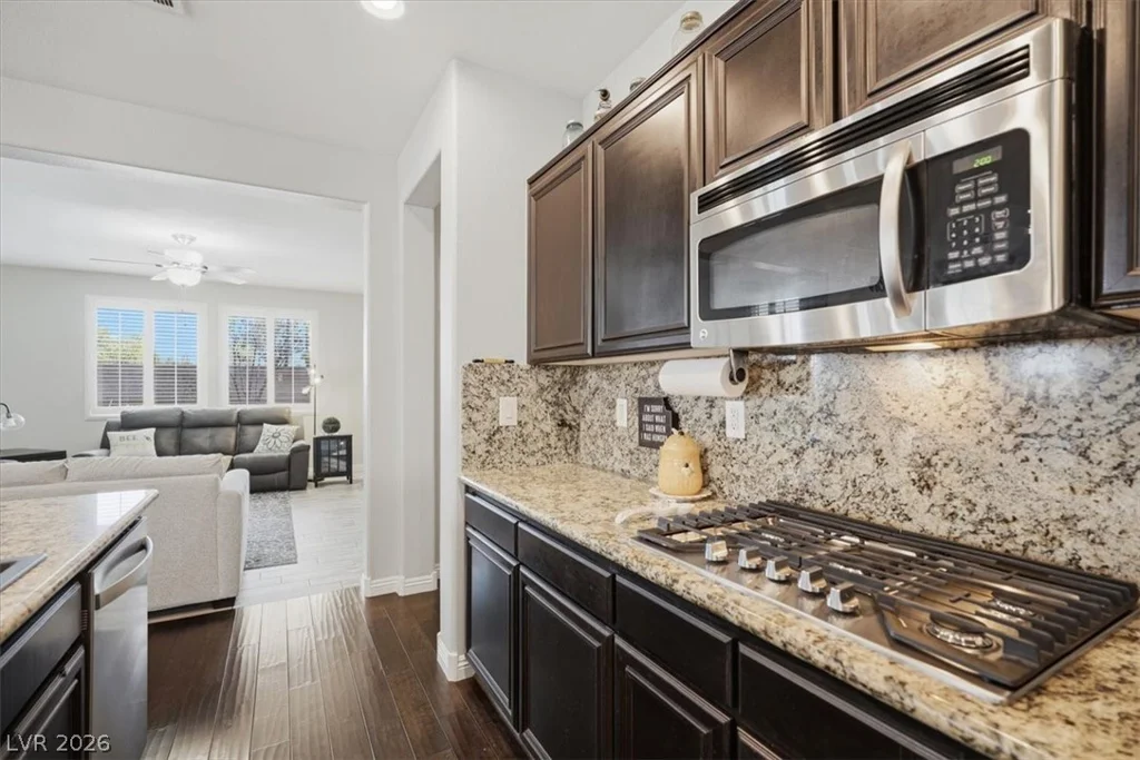 10315 Bush Mountain, Las Vegas, NV 89166