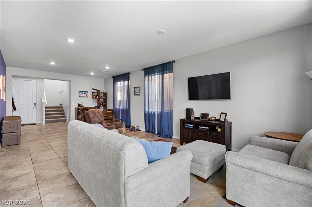 4304 Solitude Falls, North Las Vegas, NV 89084