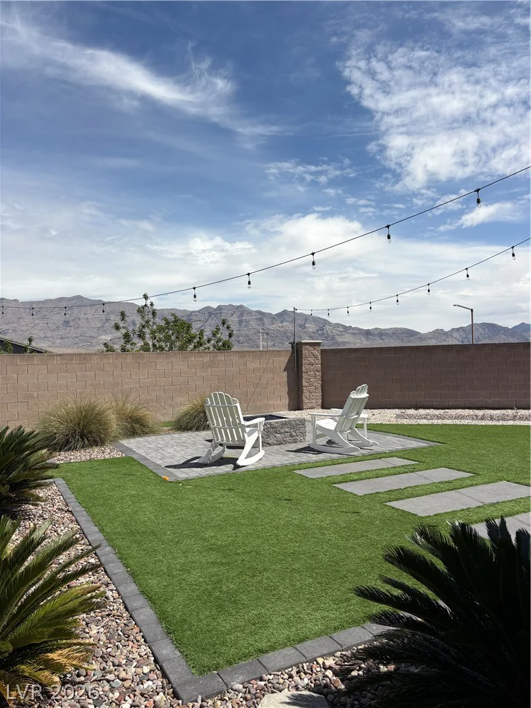 4304 Solitude Falls, North Las Vegas, NV 89084