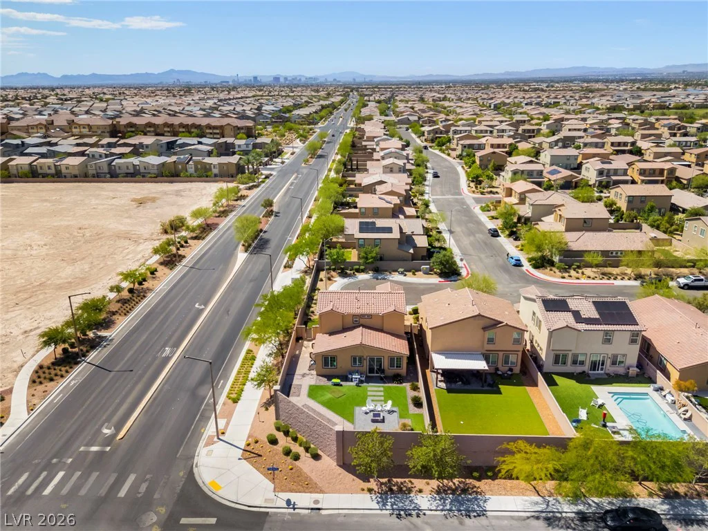 4304 Solitude Falls, North Las Vegas, NV 89084