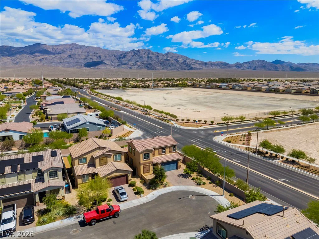 4304 Solitude Falls, North Las Vegas, NV 89084