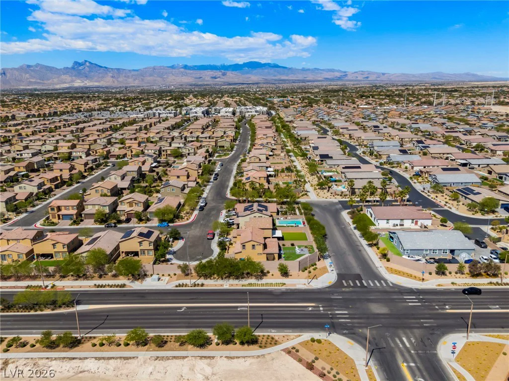 4304 Solitude Falls, North Las Vegas, NV 89084