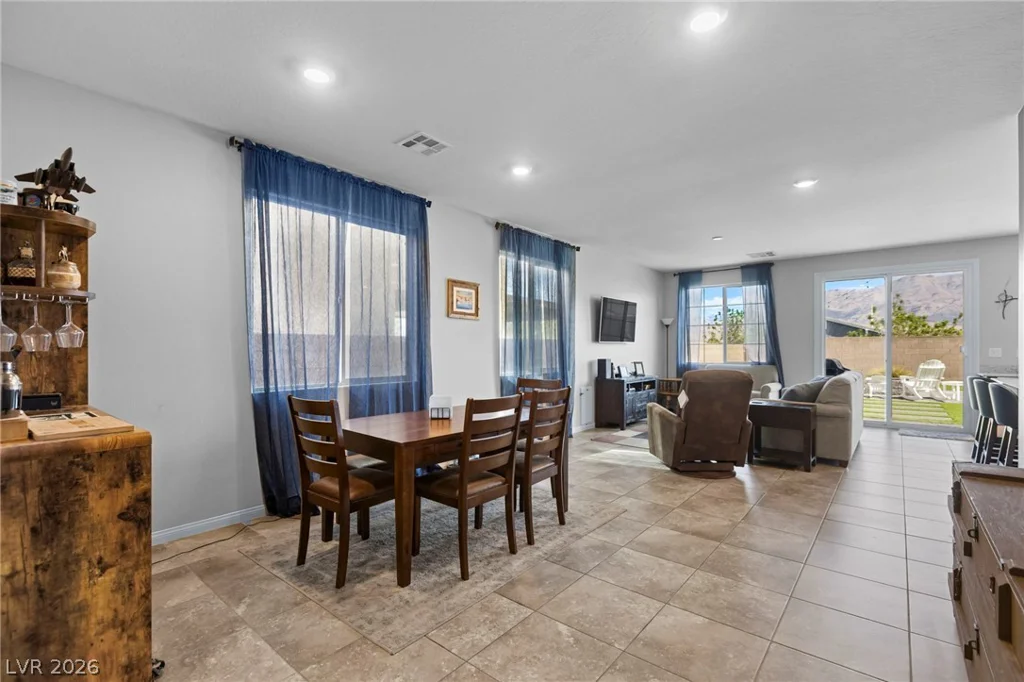 4304 Solitude Falls, North Las Vegas, NV 89084