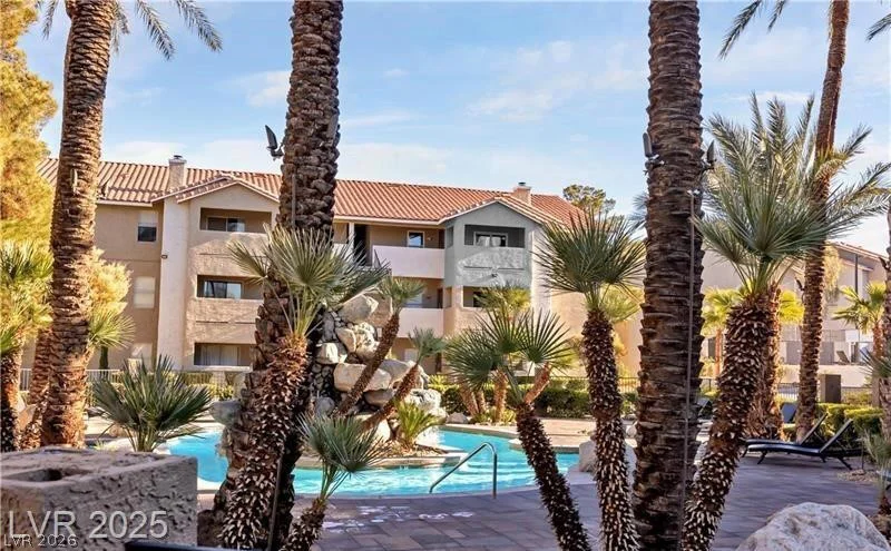4200 Valley View, Las Vegas, NV 89103