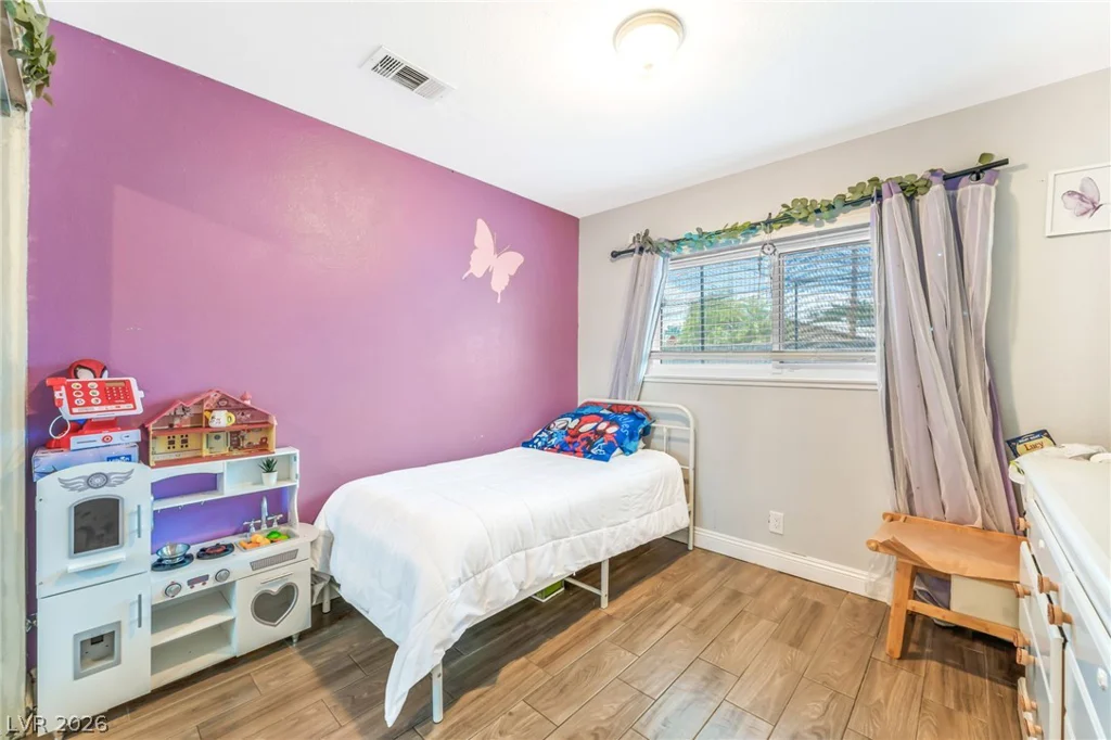 4528 Harmon, Las Vegas, NV 89121