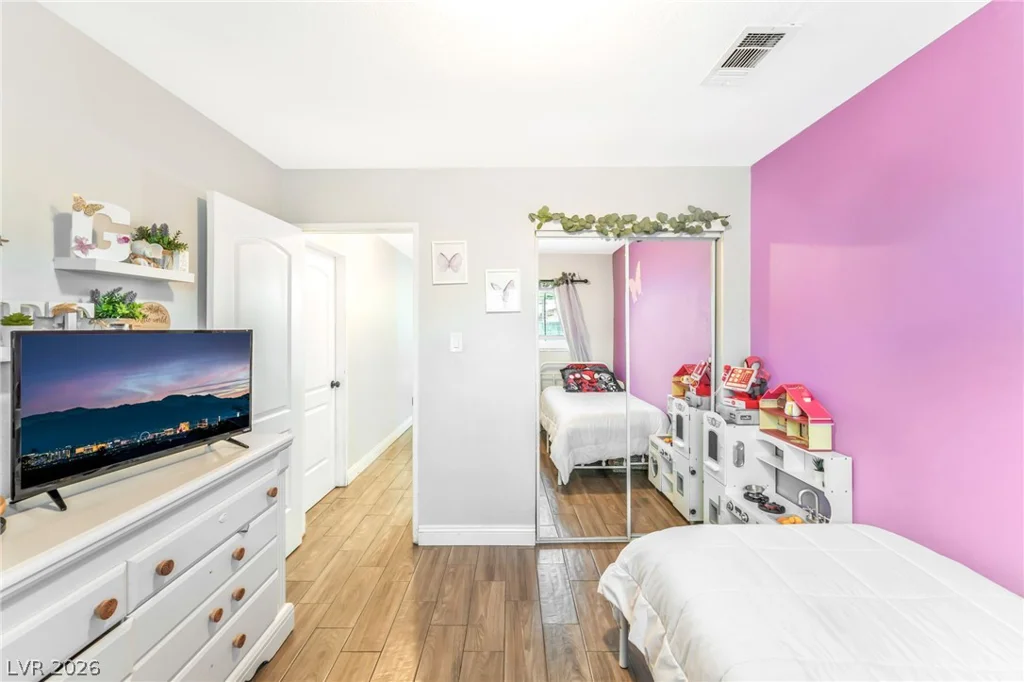 4528 Harmon, Las Vegas, NV 89121