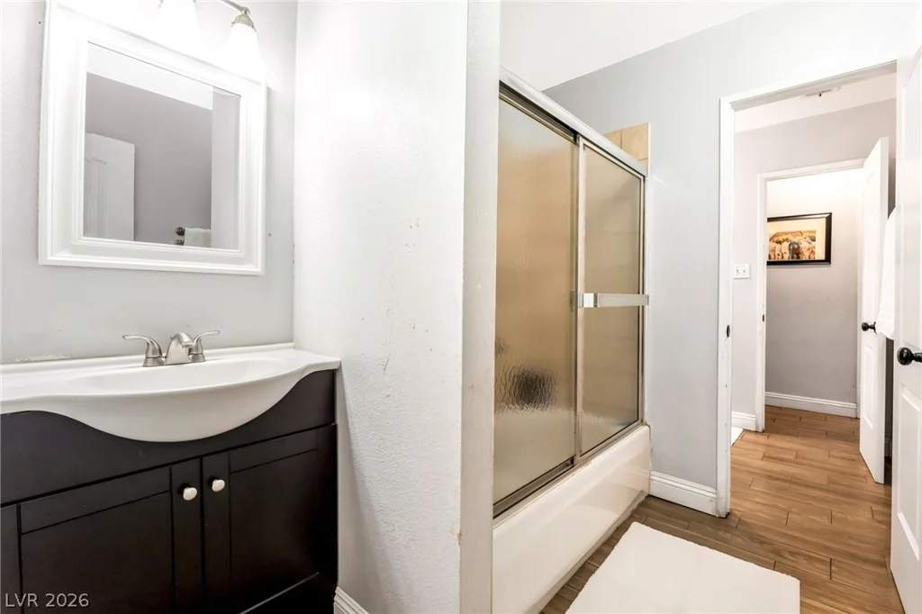 4528 Harmon, Las Vegas, NV 89121