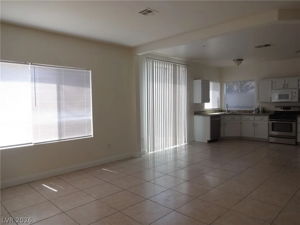 1533 Honey Vista, North Las Vegas, NV 89032
