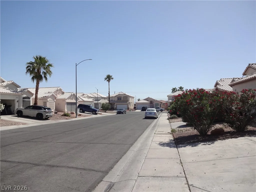 1533 Honey Vista, North Las Vegas, NV 89032