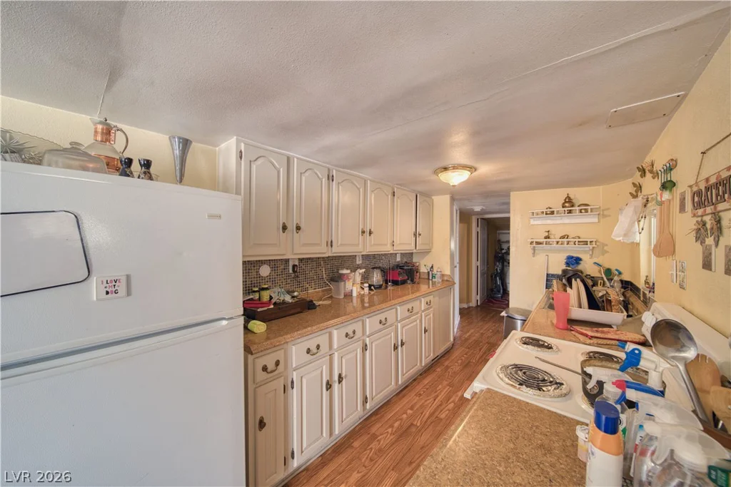 1610 Vondell, Pahrump, NV 89048