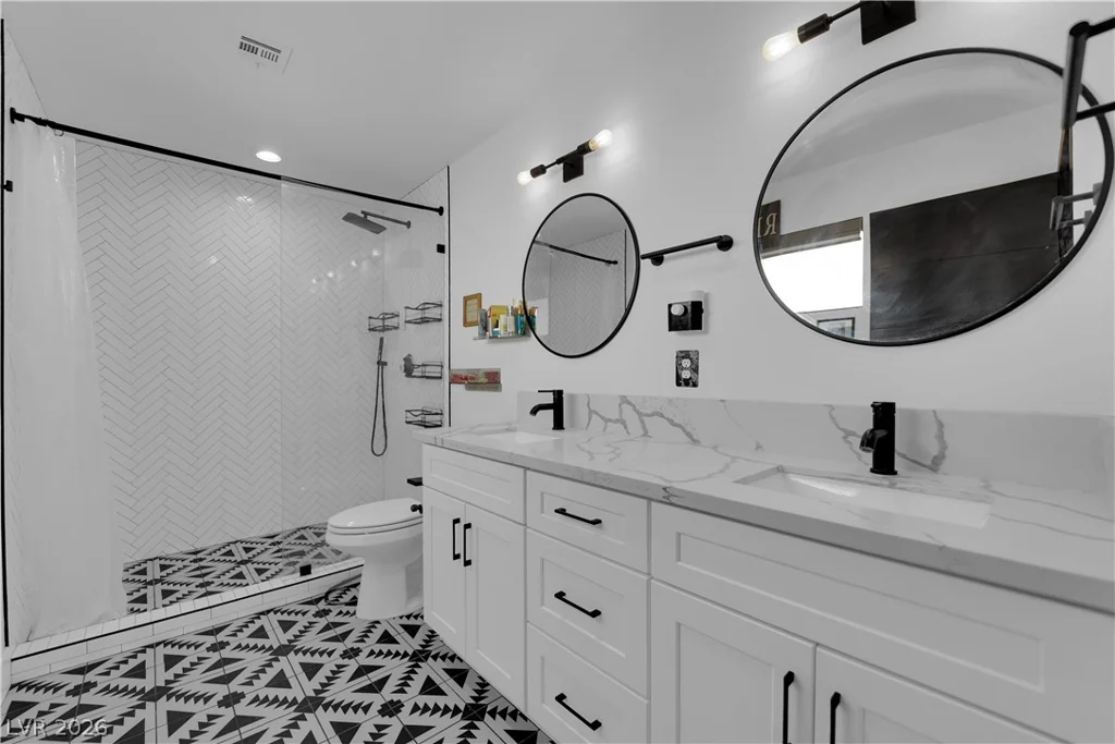 7810 Gilespie, Las Vegas, NV 89123