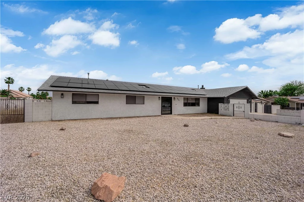 7810 Gilespie, Las Vegas, NV 89123