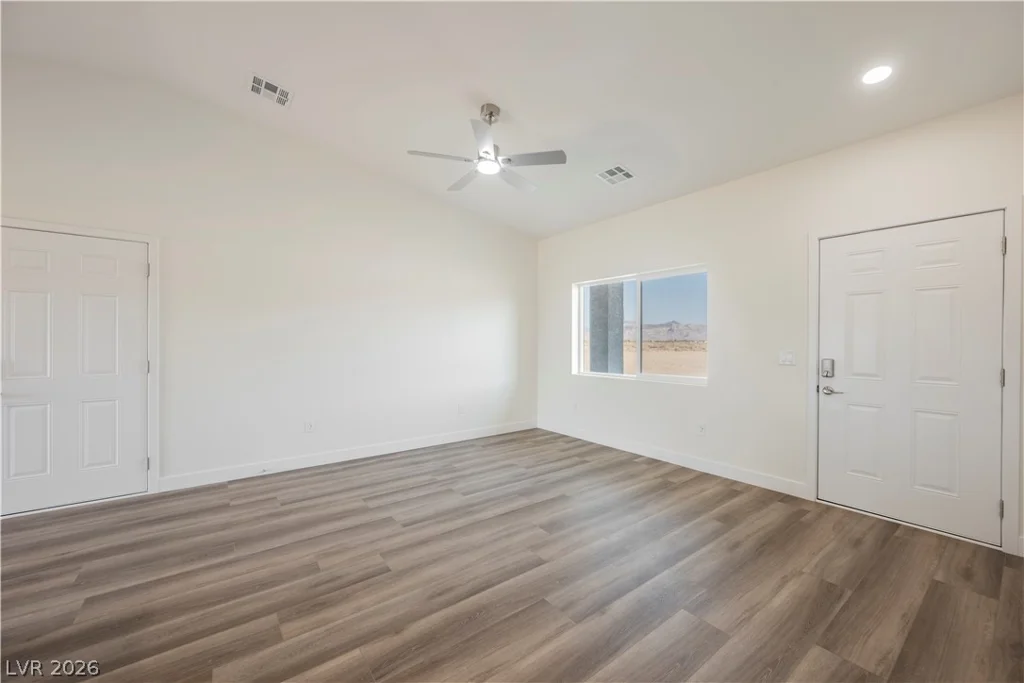 841 Valiant, Pahrump, NV 89060