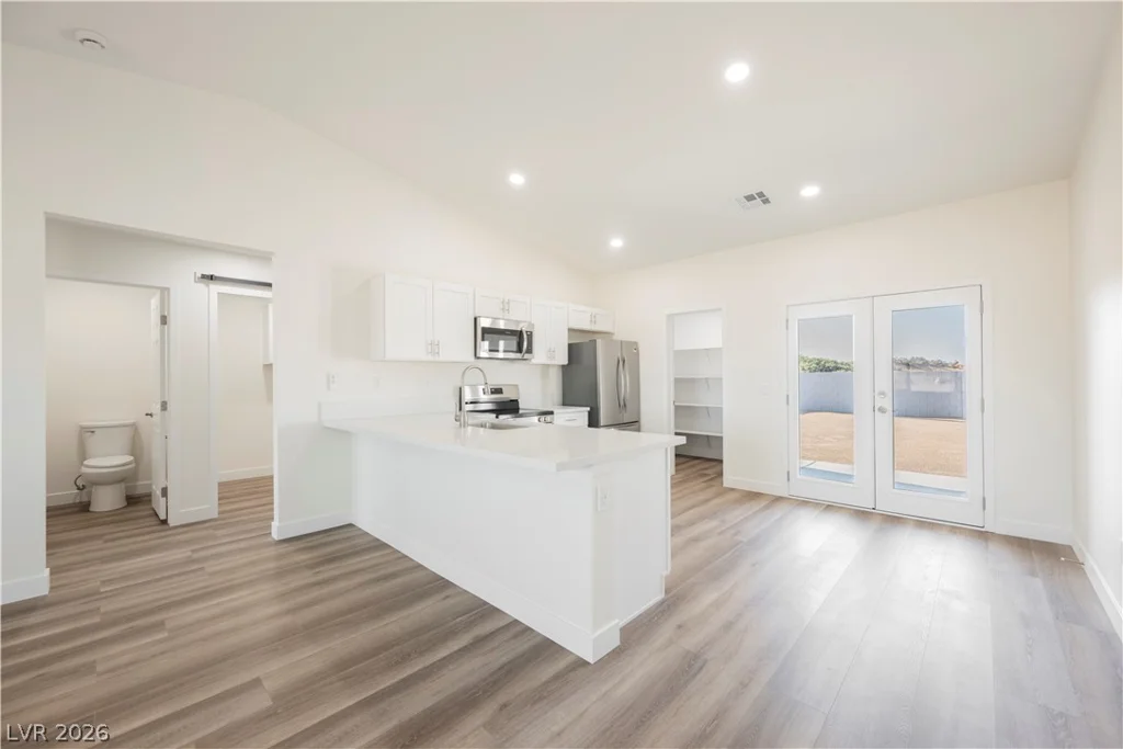 841 Valiant, Pahrump, NV 89060