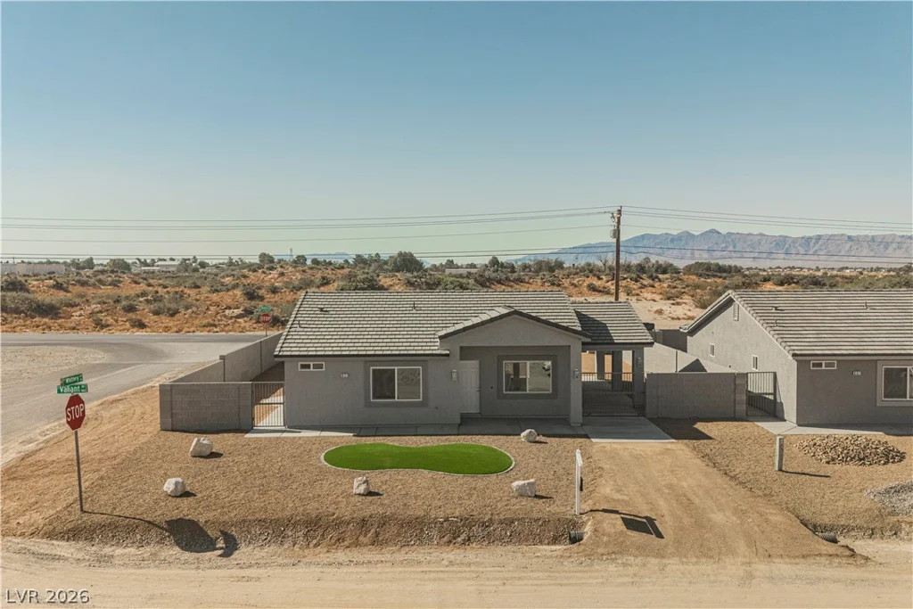 841 Valiant, Pahrump, NV 89060
