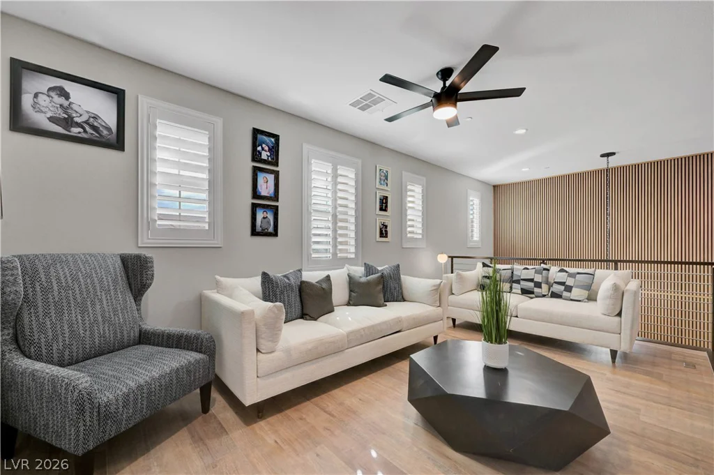 10226 Bismarck Palms, Las Vegas, NV 89166