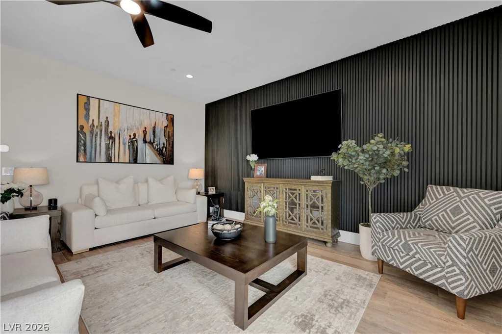 10226 Bismarck Palms, Las Vegas, NV 89166