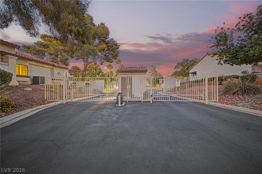 3127 La Mancha, Henderson, NV 89014