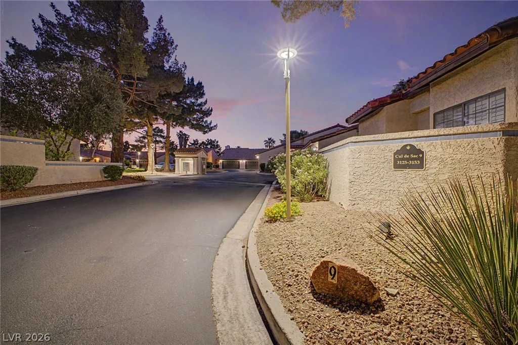 3127 La Mancha, Henderson, NV 89014