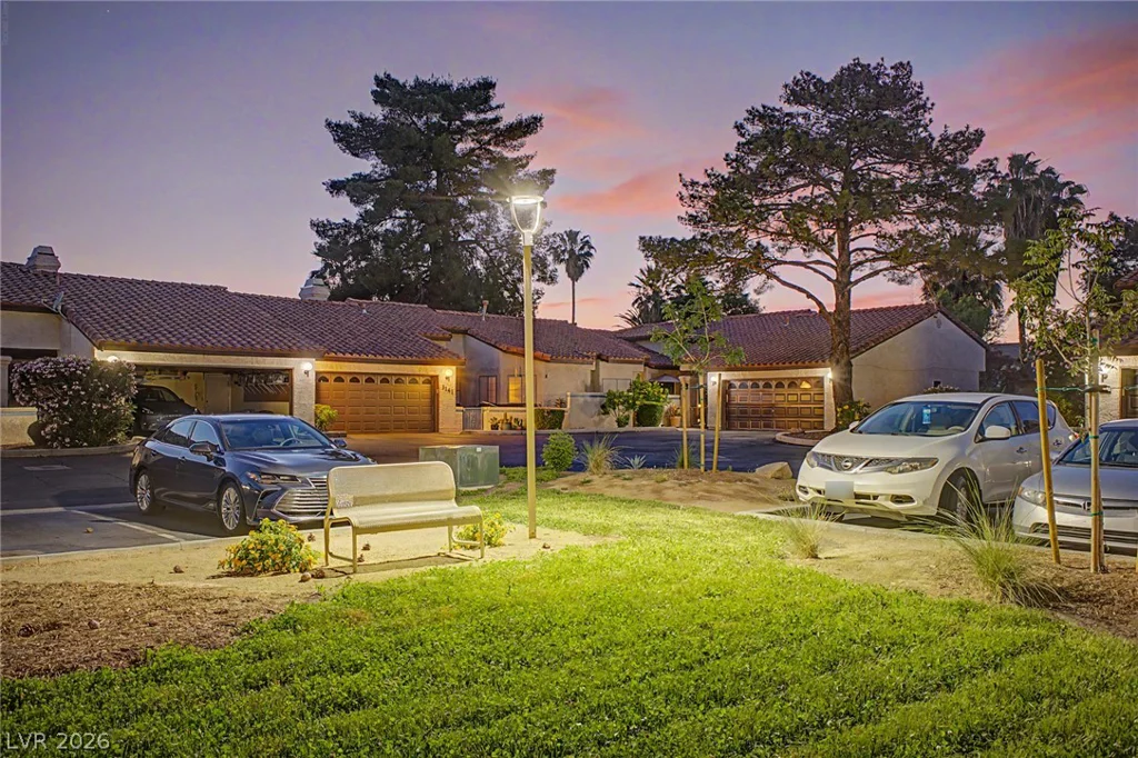 3127 La Mancha, Henderson, NV 89014