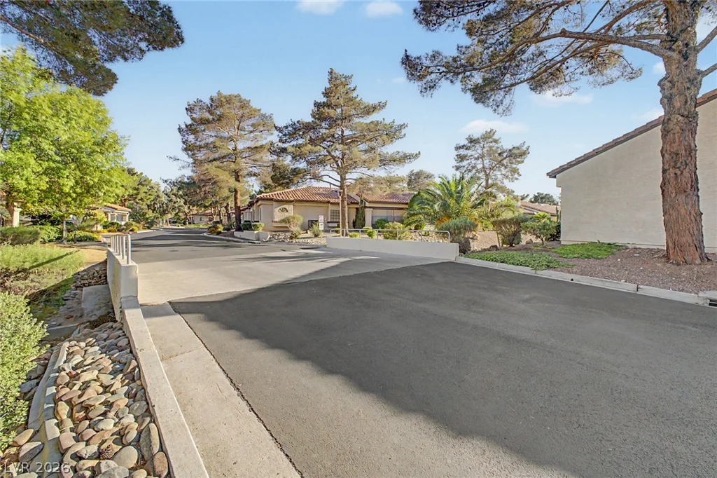 3127 La Mancha, Henderson, NV 89014