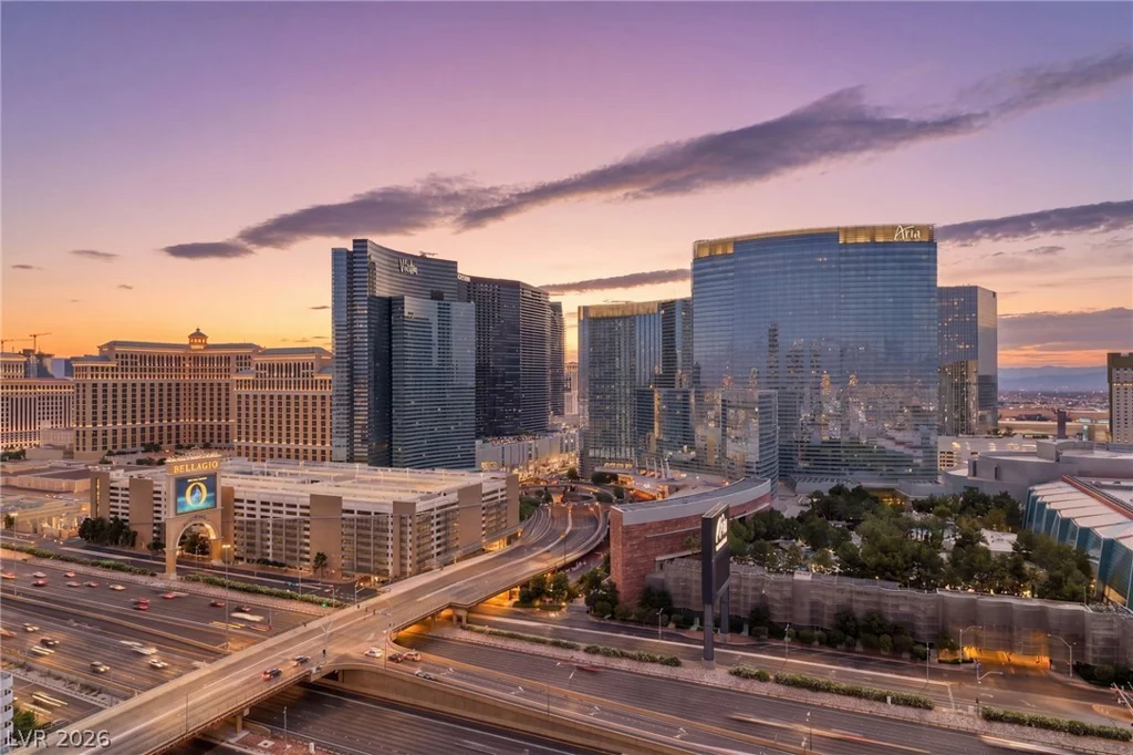4575 Dean Martin, Las Vegas, NV 89103