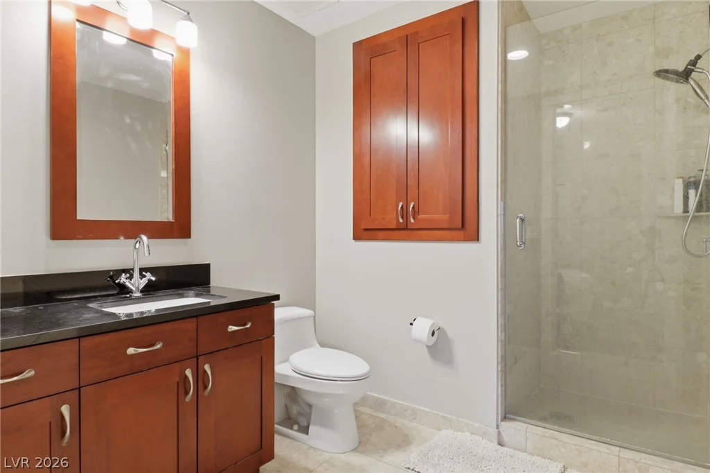 4575 Dean Martin, Las Vegas, NV 89103