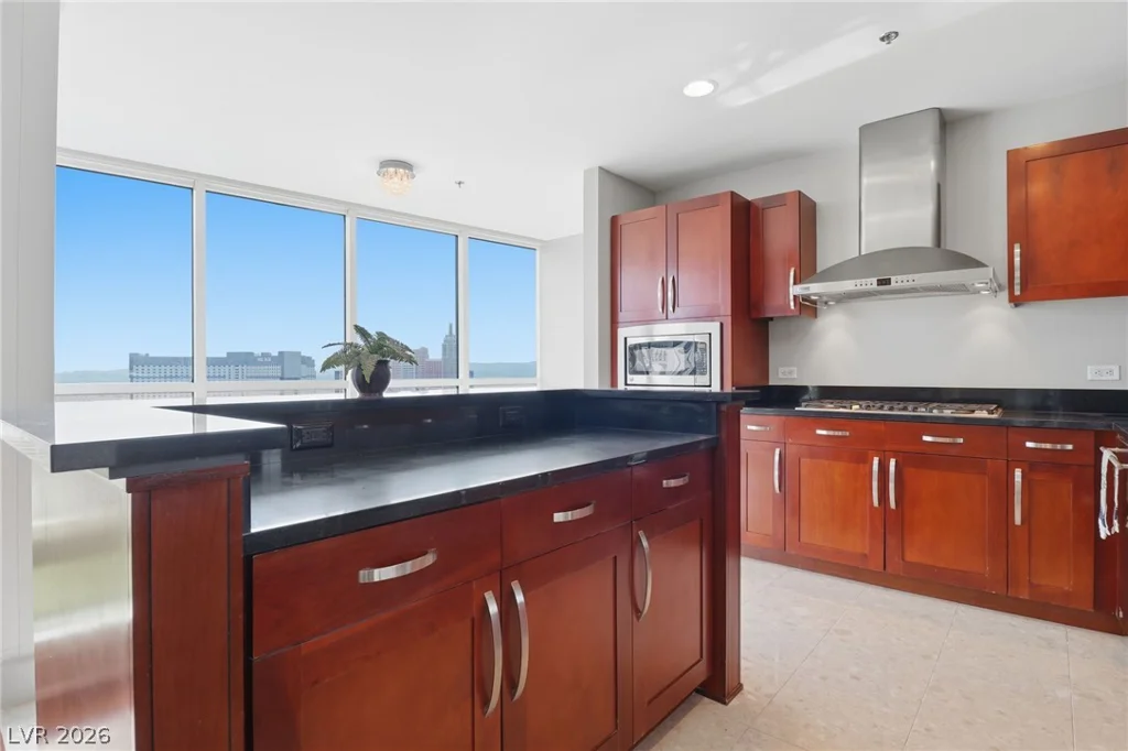 4575 Dean Martin, Las Vegas, NV 89103
