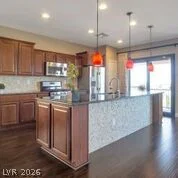 2000 Solvang Mill, Las Vegas, NV 89135